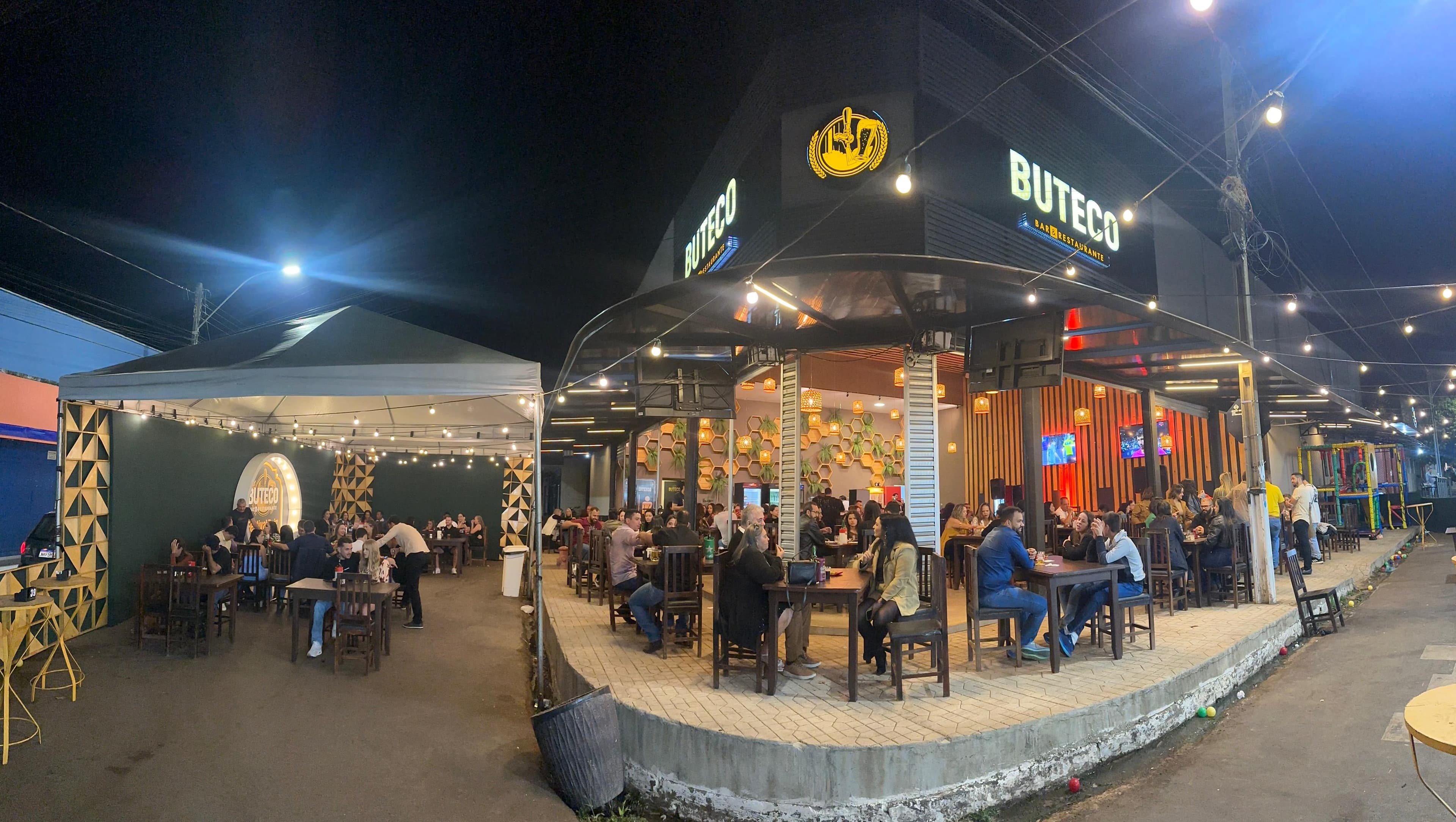 Buteco Bar e Restaurante, em Nerópolis